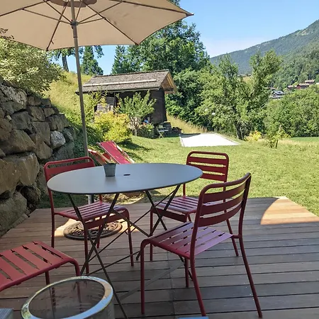 Chez Francis Entre Lacs Et Montagnes